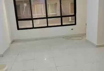 عقارات للبيع - 2 غرف - بالدور 1