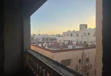 Apartments For sale - 3 rooms - floor 2