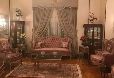 قصر للبيع - 10 غرف