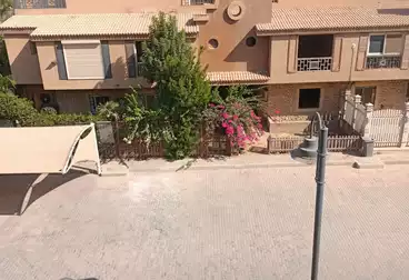 فلل للبيع - 5 غرف