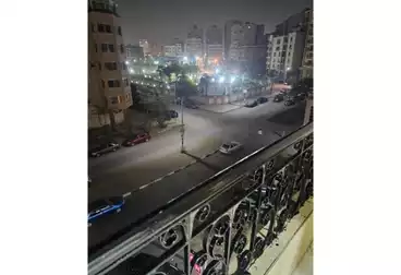 Apartments For rent - 3 rooms - floor 4