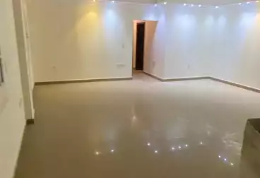 روف للإيجار - 3 غرف - بالدور 3