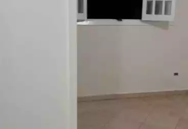 undefined undefined - 2 rooms - floor 2