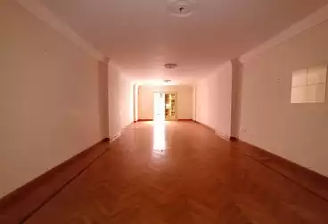 Apartments For rent - 3 rooms - floor 5