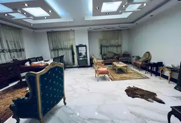 عقارات للإيجار - 21 غرف