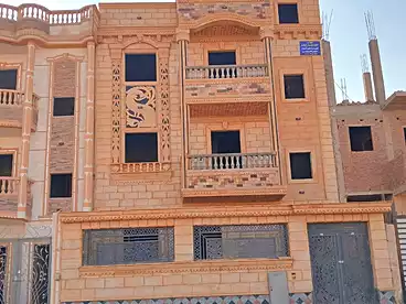مباني للبيع - 9 غرف