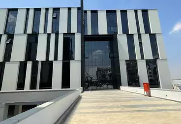 إداري للإيجار - 2 غرف - بالدور 1