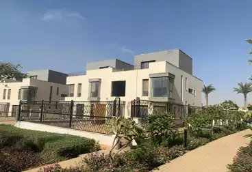 توين هاوس للبيع - 5 غرف