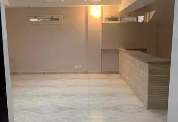 إداري للإيجار - 3 غرف - بالدور 1