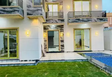 فلل للبيع - 5 غرف