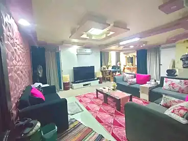 عقارات للبيع - 3 غرف - بالدور 5