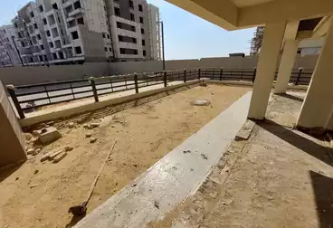 Apartment with Garden For sale - 2 rooms - floor 0