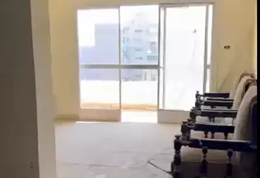 عقارات للبيع - 3 غرف - بالدور 11