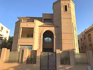 Separate Villa For sale - 15 rooms