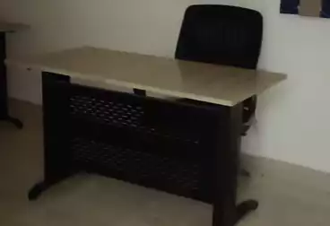 مكاتب للإيجار - 4 غرف - بالدور 5