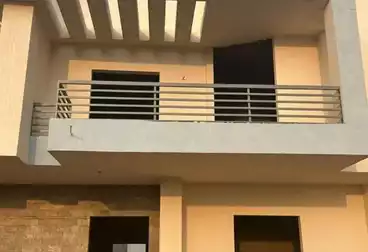 Town House For sale - 3 rooms