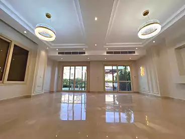 شقق للبيع - 5 غرف - بالدور 4