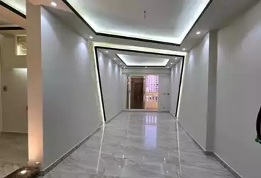 عقارات للبيع - 3 غرف - بالدور 15