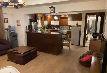 عقارات للبيع - 3 غرف - بالدور 4