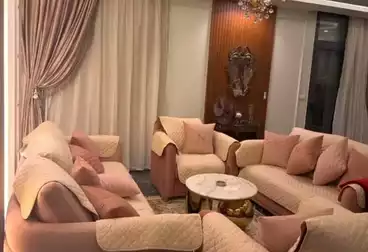 Furnished Apartment For sale - 2 rooms - floor 1