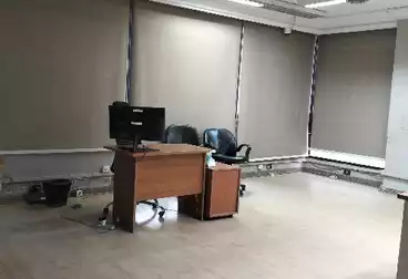 Administrative For rent - 10 rooms - floor 1