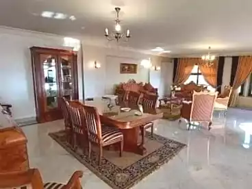 Furnished Apartment For sale - 3 rooms - floor 9