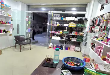 محلات للبيع - بالدور 0