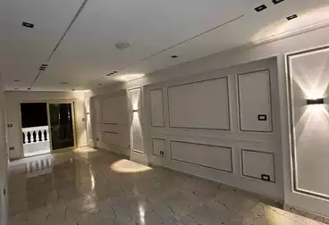 شقق للبيع - 3 غرف - بالدور 8