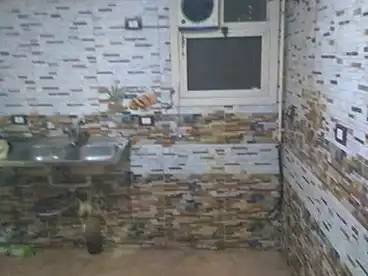 شقق للبيع في شارع المجزر الالي، اللبيني، 160 متر