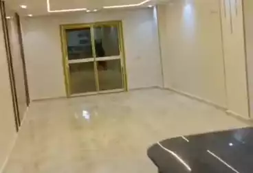 شقق للإيجار - 3 غرف - بالدور 8