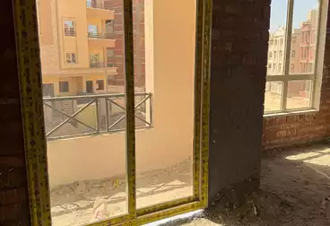 Apartments For sale - 3 rooms - floor 4