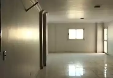 Administrative For rent - 3 rooms - floor 5