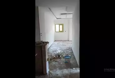 شقق للبيع - 3 غرف - بالدور 0