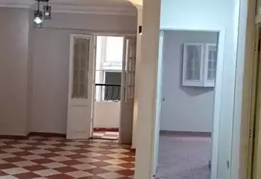 Apartments For sale - 3 rooms - floor 4