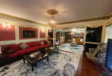 Furnished Apartment For sale - 3 rooms - floor 13