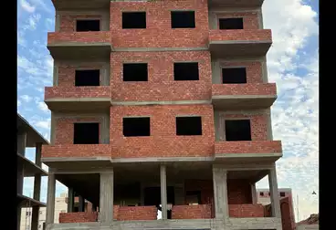 شقق للبيع - 3 غرف - بالدور 1