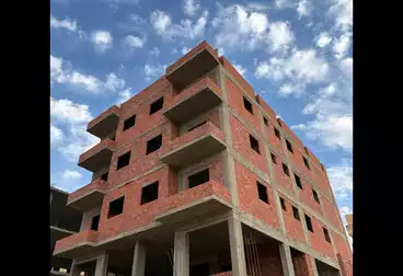 شقق للبيع - 3 غرف - بالدور 2