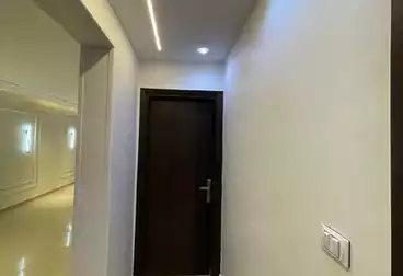 Apartments For sale - 3 rooms - floor 5