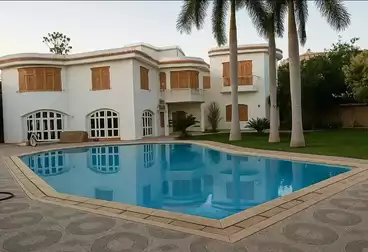 Separate Villa For sale - 10 rooms
