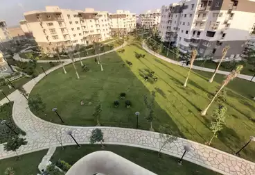 Furnished Apartment For sale - 3 rooms - floor 4