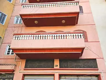 Building For sale - 3 rooms