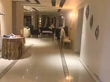 دور كامل للبيع - 5 غرف - بالدور 8