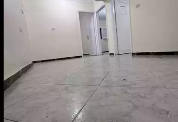 شقق للبيع - 3 غرف - بالدور 1