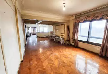 Apartments For sale - 3 rooms - floor 13