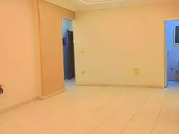 شقق للبيع - 3 غرف - بالدور 7