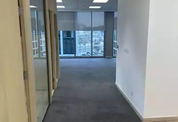 إداري للإيجار - 4 غرف - بالدور 5