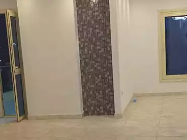Apartments For rent - 3 rooms - floor 4