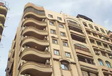 Apartments For sale - 3 rooms - floor 2