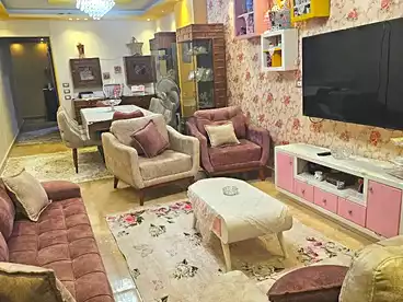 شقق للبيع - 3 غرف - بالدور 5