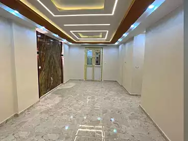 شقق للبيع - 3 غرف - بالدور 0